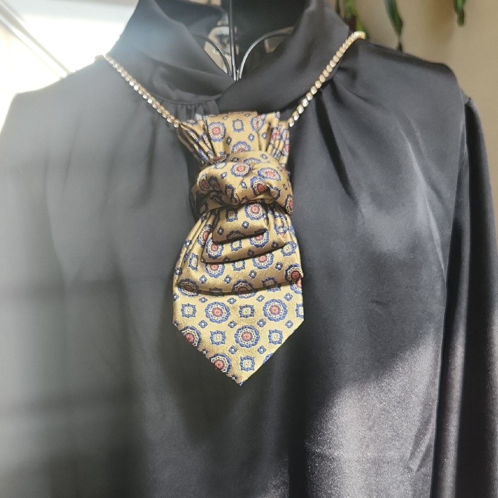 Necktie Necklace